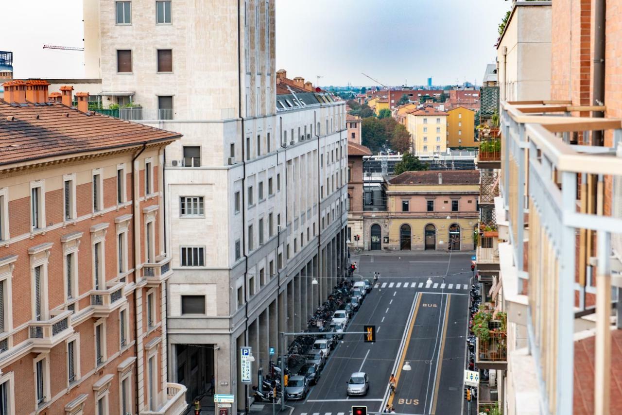 Giorgio'S Central Station โบโลญญา ภายนอก รูปภาพ