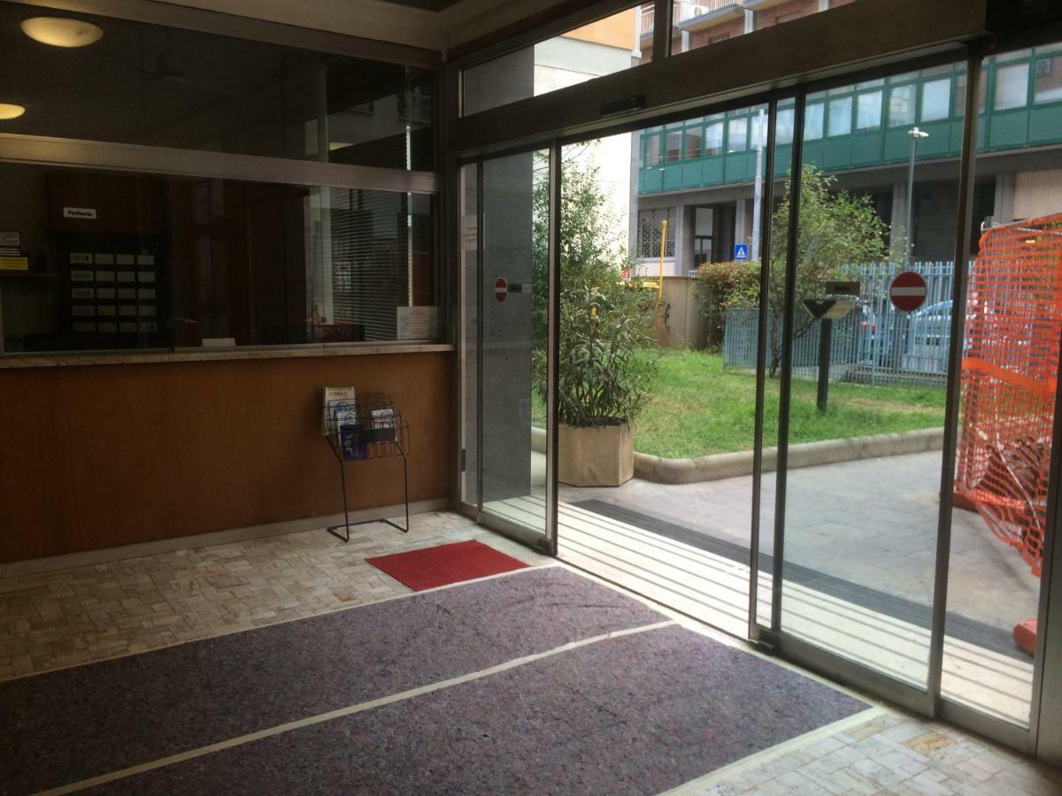 Giorgio'S Central Station โบโลญญา ภายนอก รูปภาพ